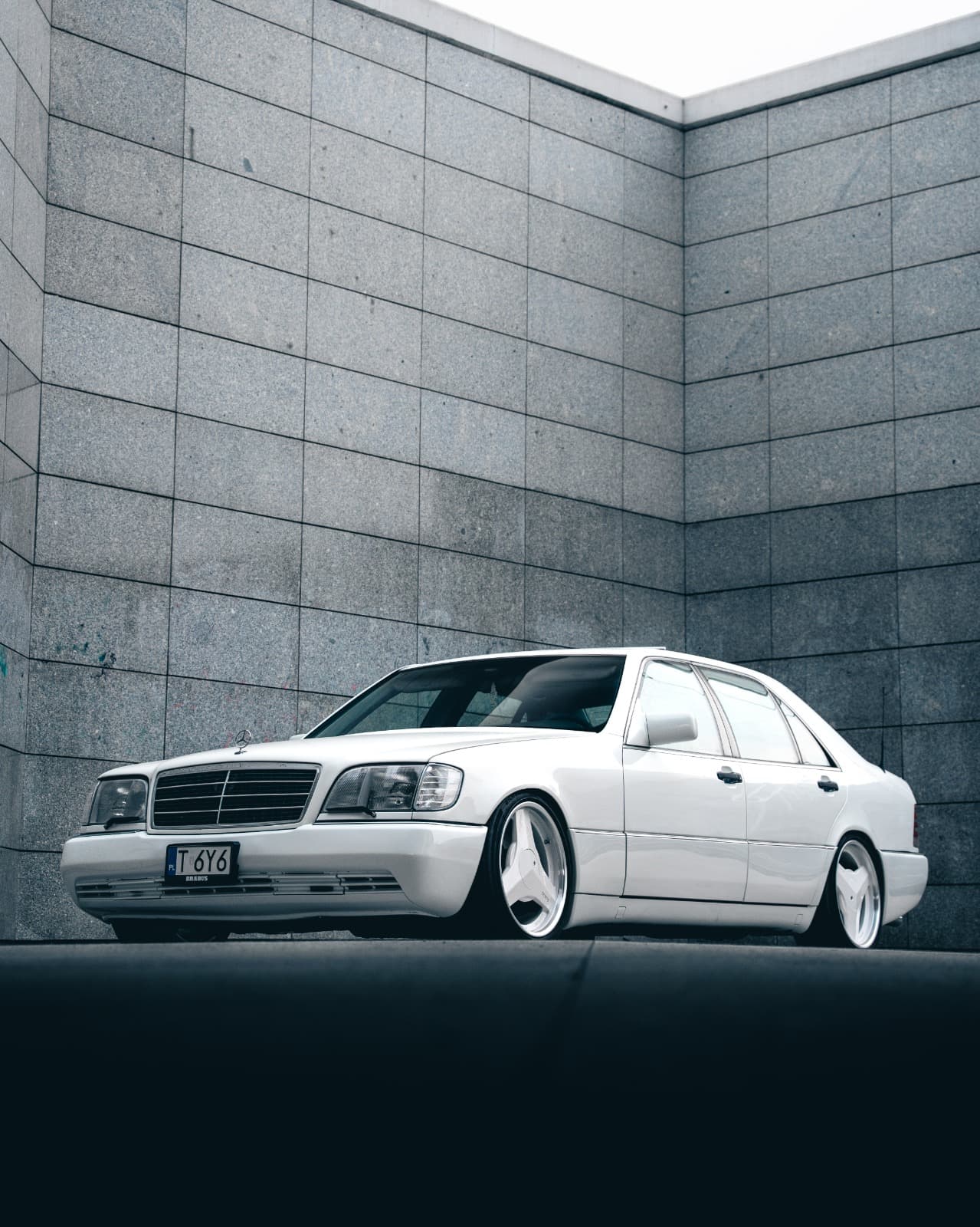 Mercedes-Benz W140 S-Klasse — VIP Stance, Detailing & Restaurierung